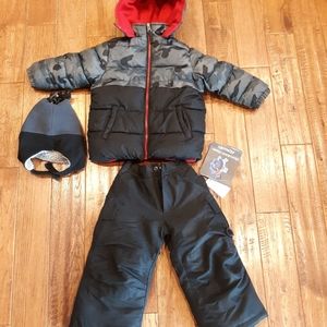 2T Boys Camo Coat Snow Pants NWT Hat